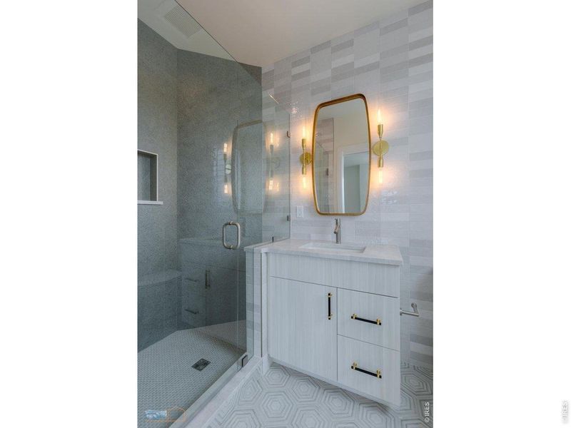 Furnished interior view inside a new home in , Lafayette (Image 11).