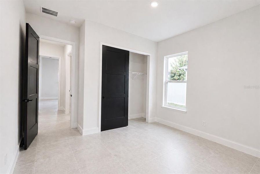 Spacious, unfurnished interior of a new home in , Palm Coast (Image 37).