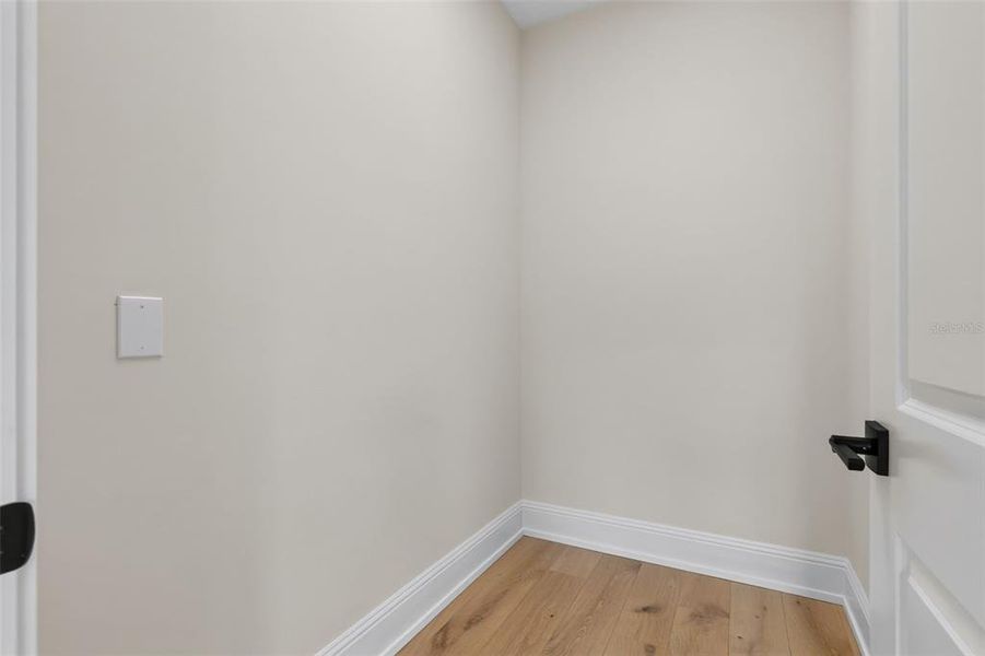 Spacious, unfurnished interior of a new home in , Sarasota (Image 64). Spacious, unfurnished interior of a new home in , Sarasota (Image 64).