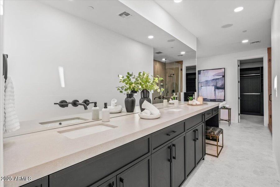 083-Upstairs Bath ~ Vanity 083-Upstairs Bath ~ Vanity