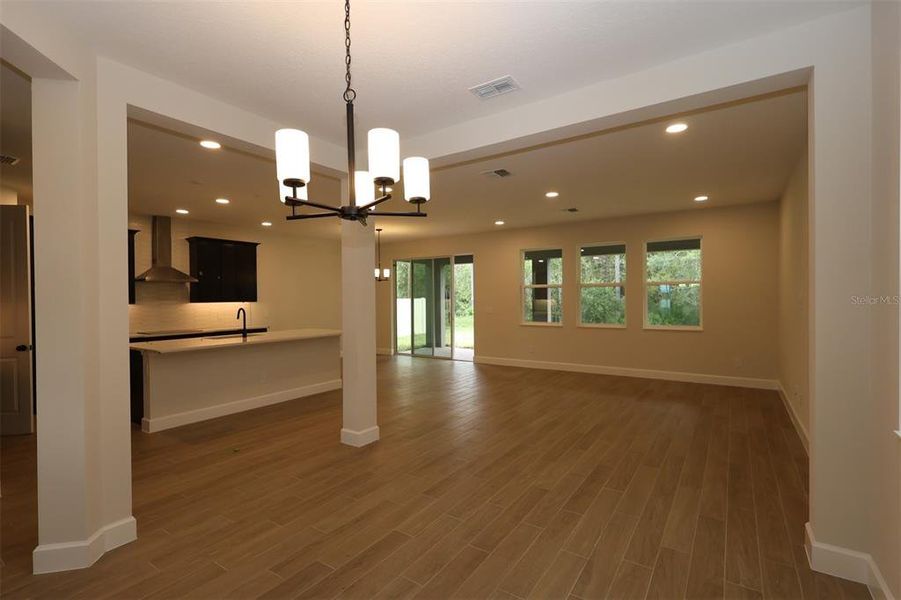 Spacious, unfurnished interior of a new home in Eden at Crossprairie, St. Cloud (Image 17).