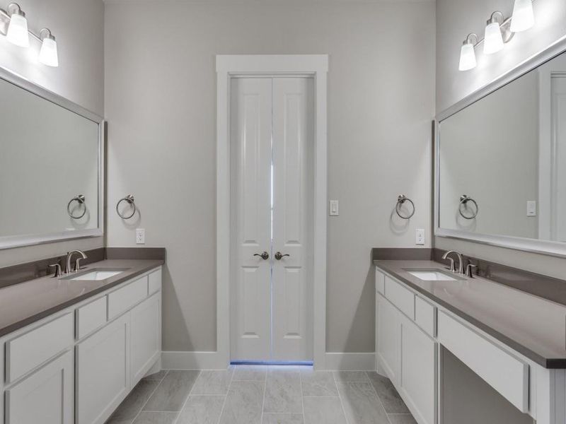 Furnished interior view inside a new home in Ladera Tavolo Park, Fort Worth (Image 4).