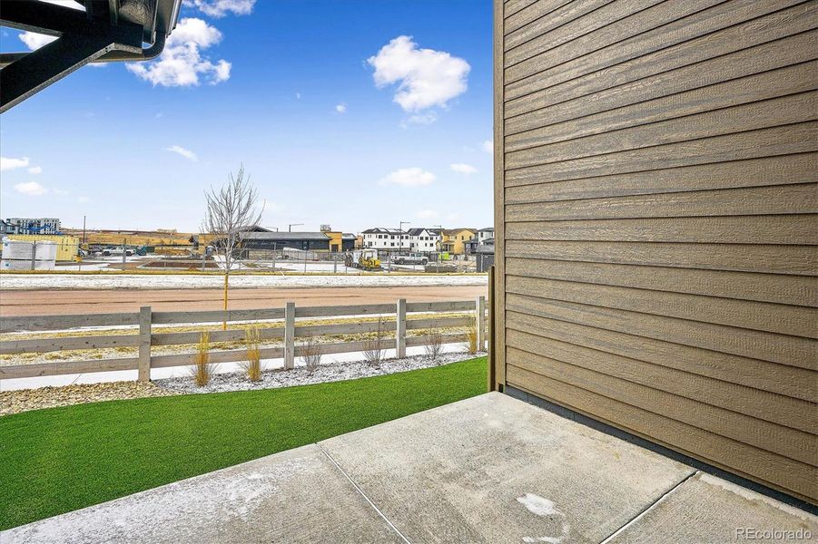 Patio w/view of west-facing Colorado skies Patio w/view of west-facing Colorado skies