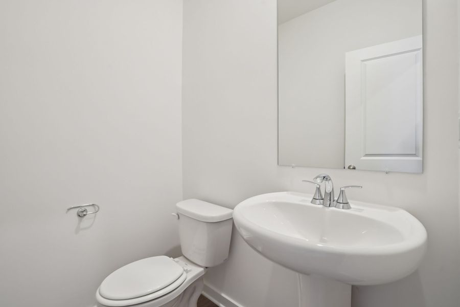 Image 17 of a home in River Ridge.