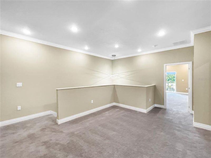 Spacious, unfurnished interior of a new home in , Davenport (Image 21).