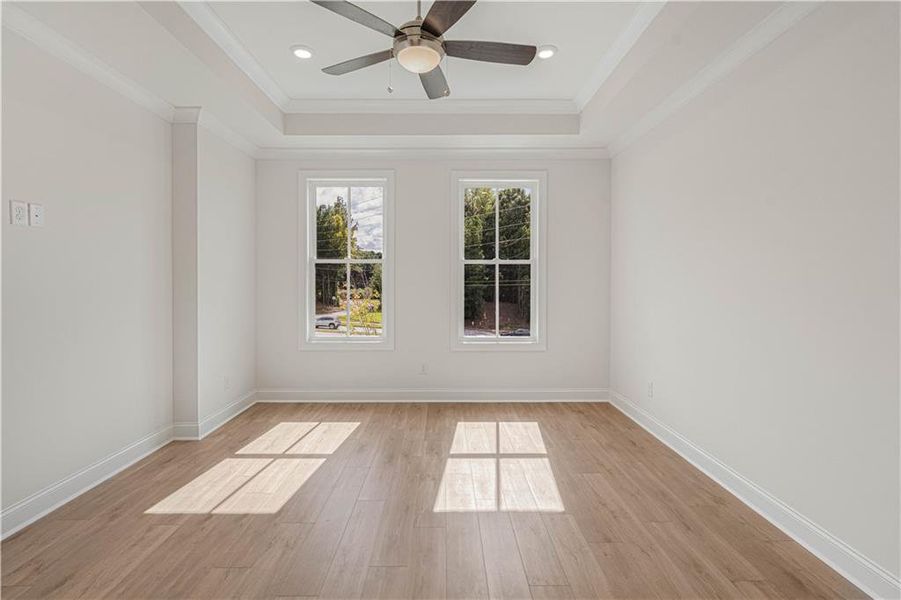 Spacious, unfurnished interior of a new home in Ward's Crossing Townhomes, Johns Creek (Image 29).