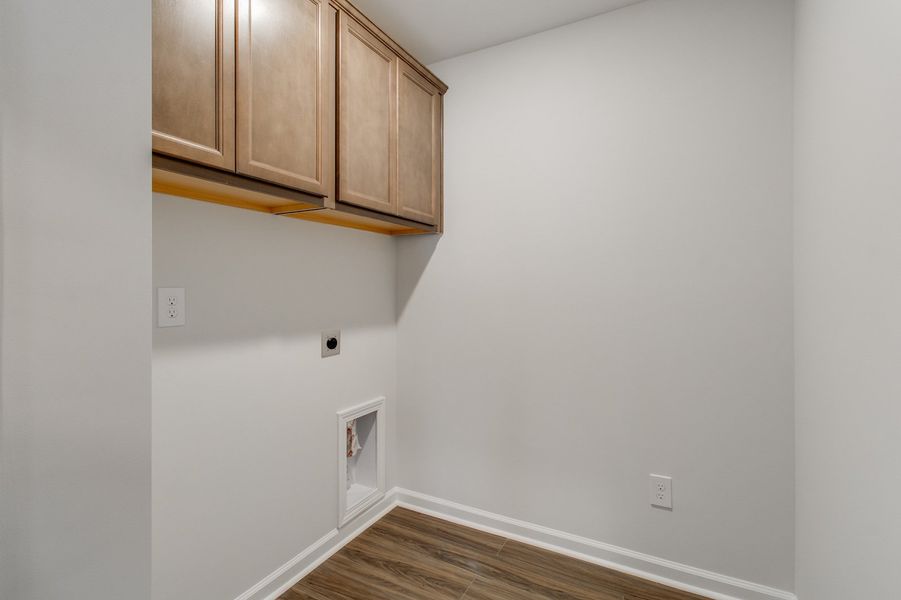Spacious, unfurnished interior of a new home in Ellington, Elgin (Image 48).