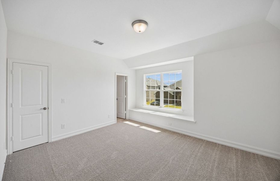 Spacious, unfurnished interior of a new home in Whitewing Trails, Princeton (Image 14). Spacious, unfurnished interior of a new home in Whitewing Trails, Princeton (Image 14).