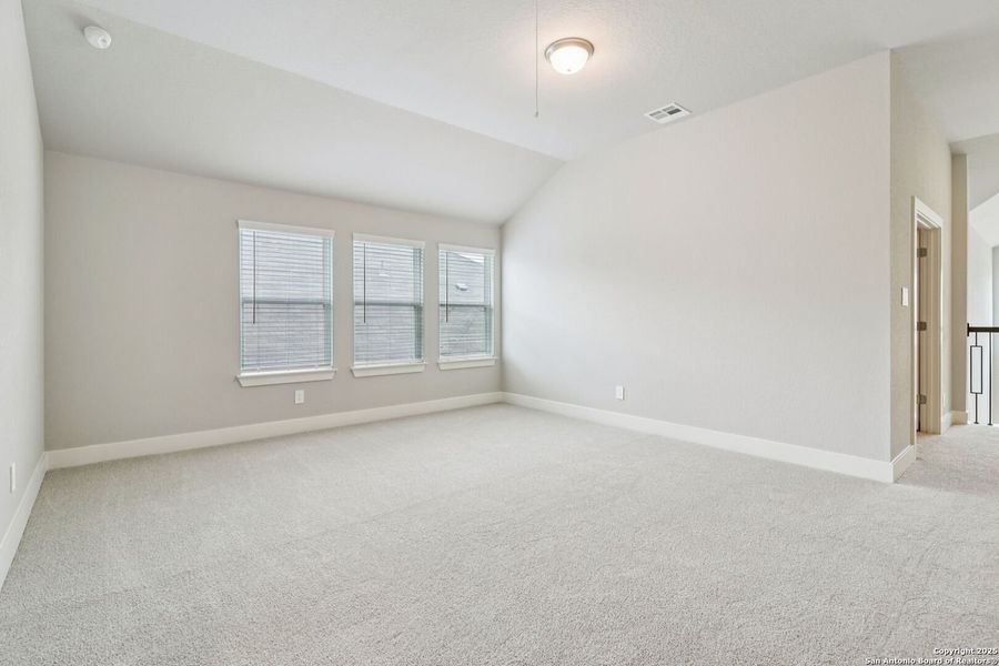 Spacious, unfurnished interior of a new home in Sagebrooke - Classic Series, San Antonio (Image 37). Spacious, unfurnished interior of a new home in Sagebrooke - Classic Series, San Antonio (Image 37).