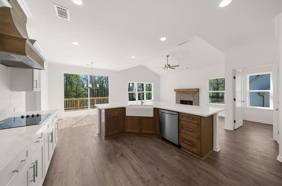 Furnished interior view inside a new home in , Gainesville (Image 9).