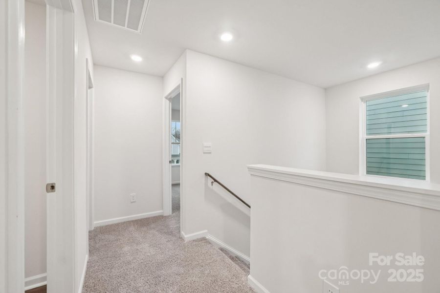 Image 24 of a home in Laurelbrook.