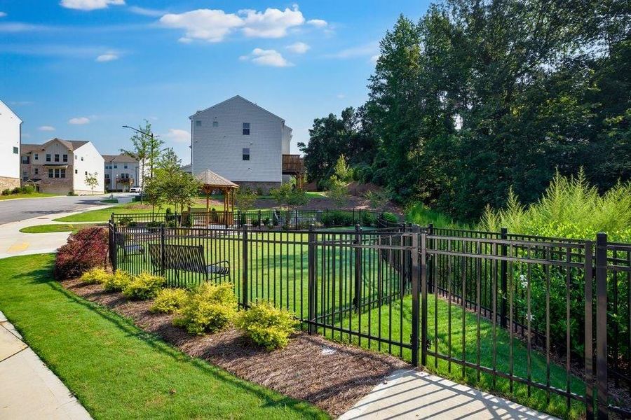 Image 25 of a home in Hampton Trace.