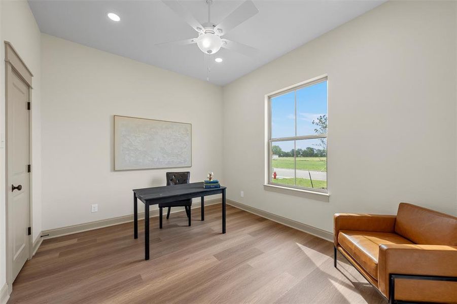 Furnished interior view inside a new home in , Robinson (Image 10).