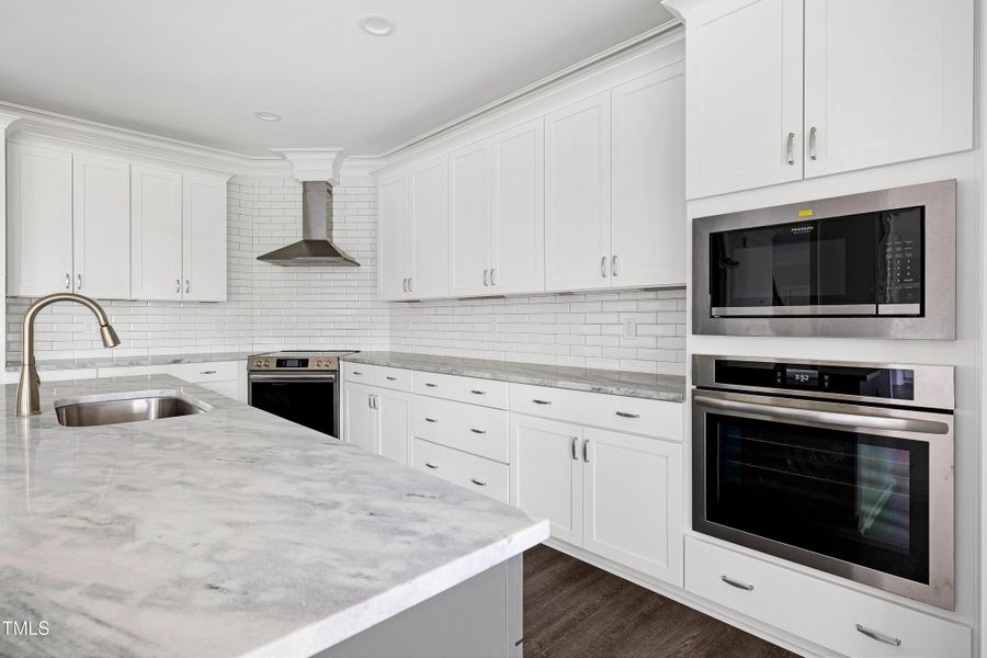 9 - kitchen 9 - kitchen