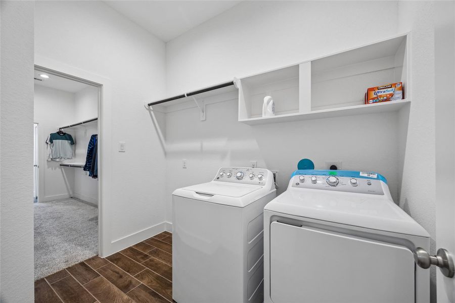 Furnished interior view inside a new home in , Missouri City (Image 15).