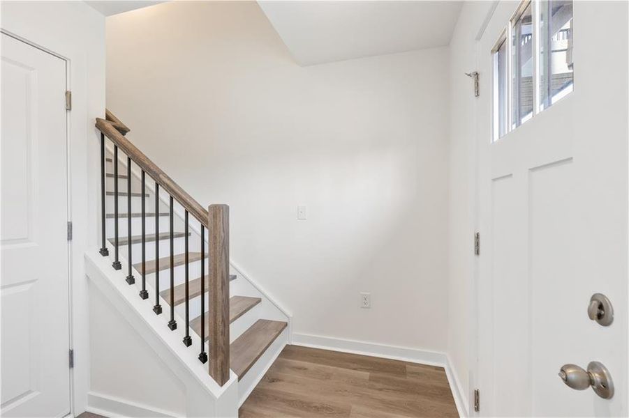 Spacious, unfurnished interior of a new home in Array, Atlanta (Image 13).