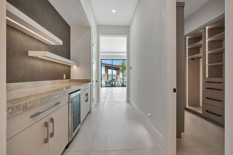 Furnished interior view inside a new home in , Lantana (Image 68).