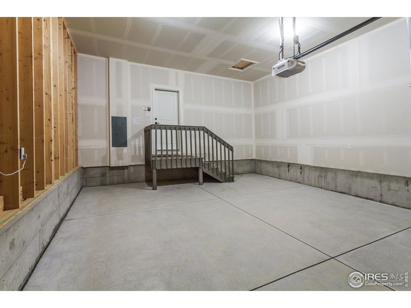 Spacious, unfurnished interior of a new home in , Johnstown (Image 29).