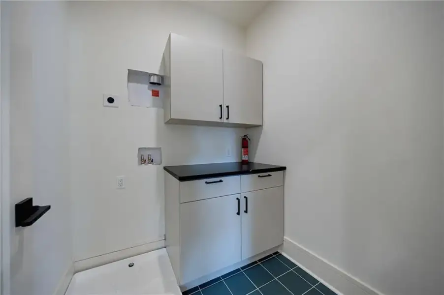 Furnished interior view inside a new home in , Sandy Springs (Image 68).