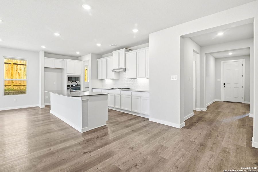 Image 30 of a home in Vista Ridge.