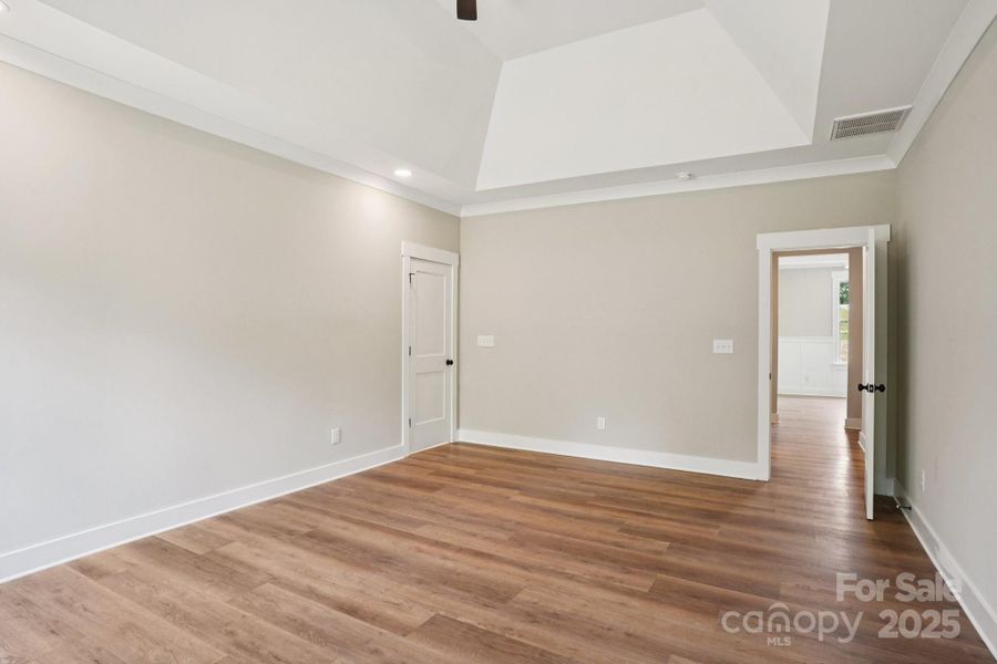 Spacious, unfurnished interior of a new home in , Rock Hill (Image 32).