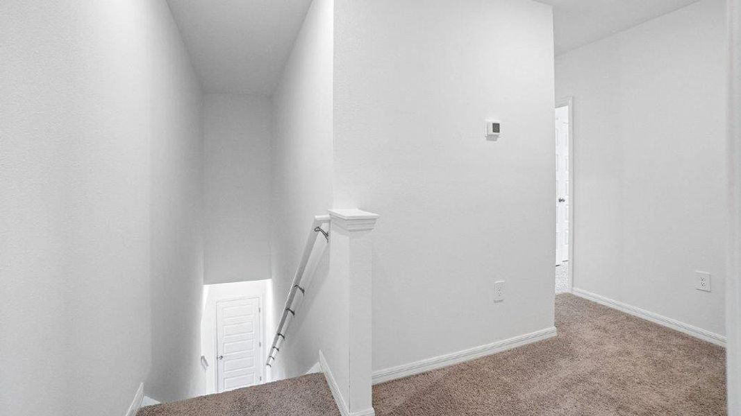 Representative unfurnished interior of a home built from the THE McKENNA by D.R. Horton in Summerlin at Hawthorne Ranch, Lakeland (Image 35).
