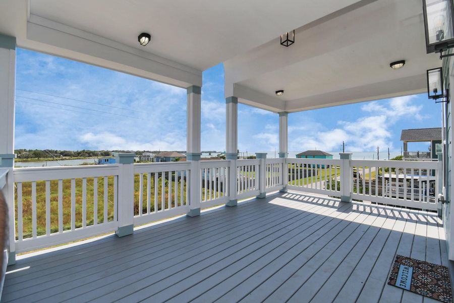 Exterior details and patio area of a home in , Dickinson (Image 24).