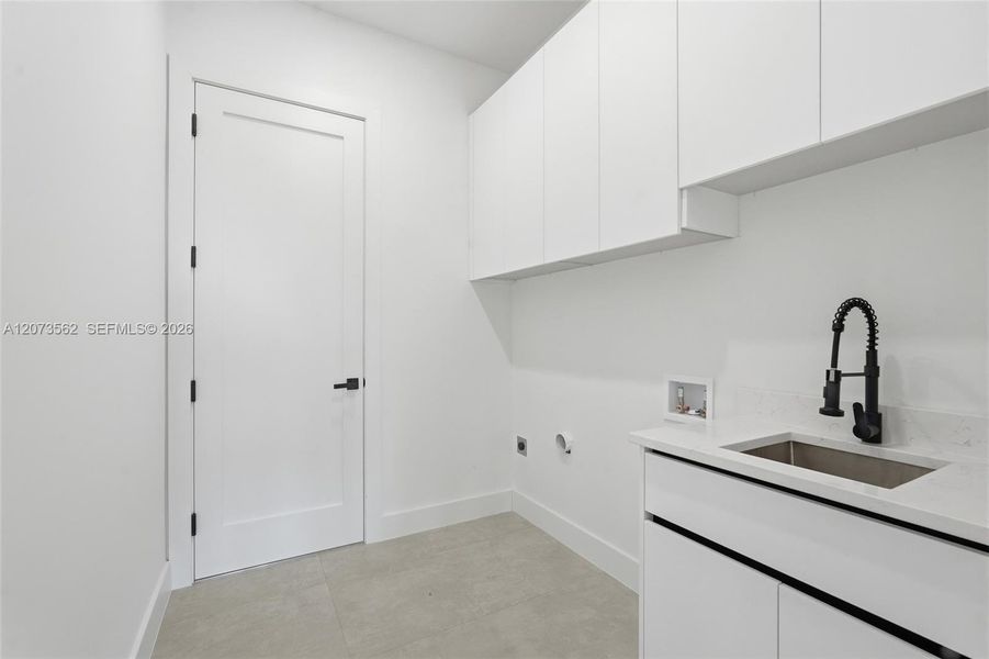 Image 43 of a home in . Image 43 of a home in .