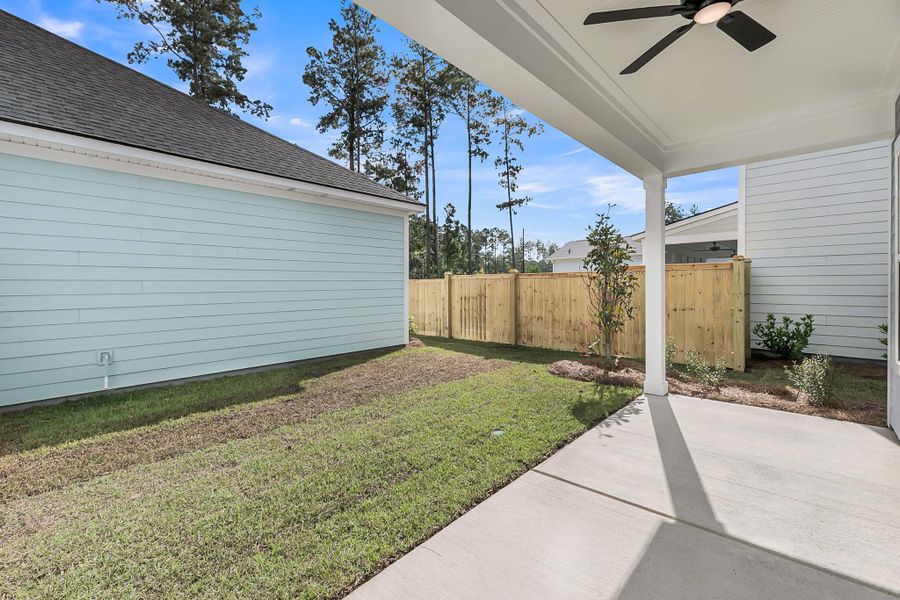 Exterior details and patio area of a home in Nexton – Midtown – The Garden Collection, Summerville (Image 3).