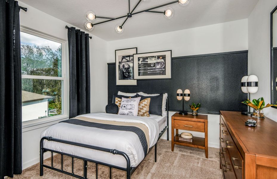 Additional Bedroom Additional Bedroom