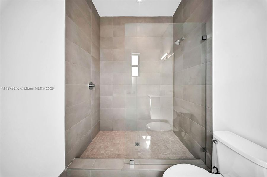 Furnished interior view inside a new home in , Weston (Image 44).