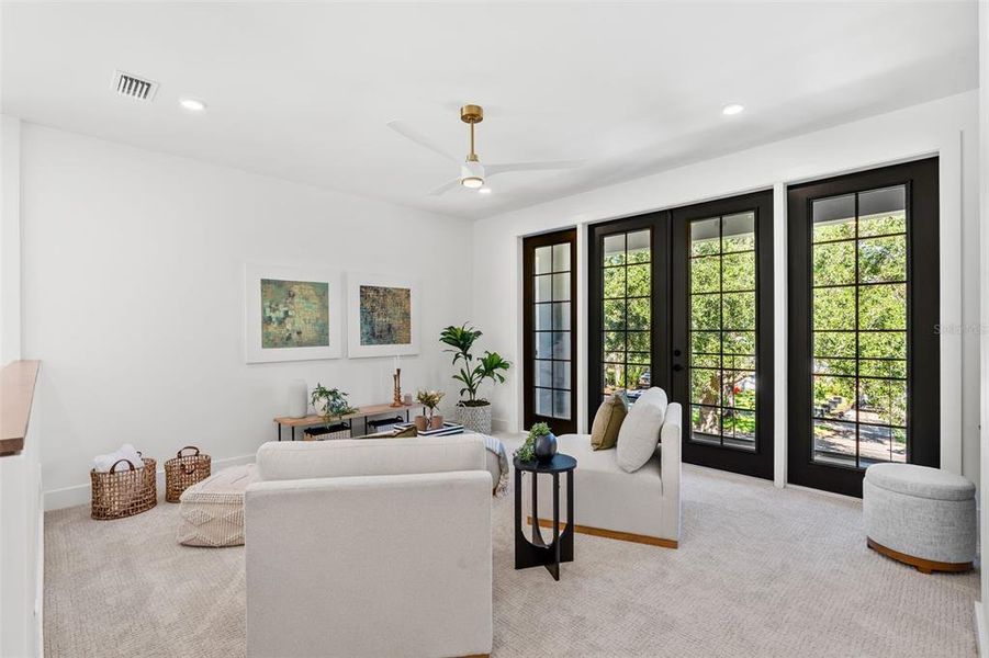 Furnished interior view inside a new home in College Park, Orlando (Image 5).
