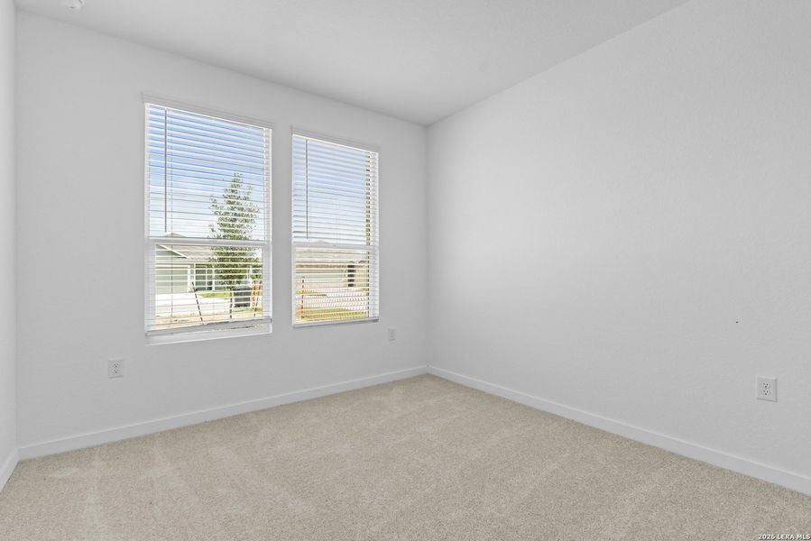 Spacious, unfurnished interior of a new home in Mission del Lago, San Antonio (Image 18). Spacious, unfurnished interior of a new home in Mission del Lago, San Antonio (Image 18).