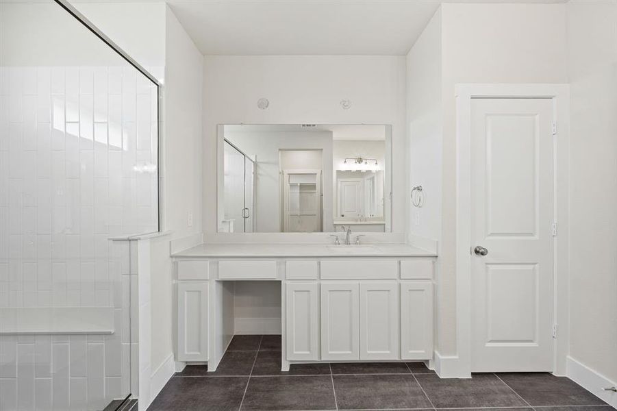 Furnished interior view inside a new home in The Heights at Uptown Celina, Celina (Image 7). Furnished interior view inside a new home in The Heights at Uptown Celina, Celina (Image 7).