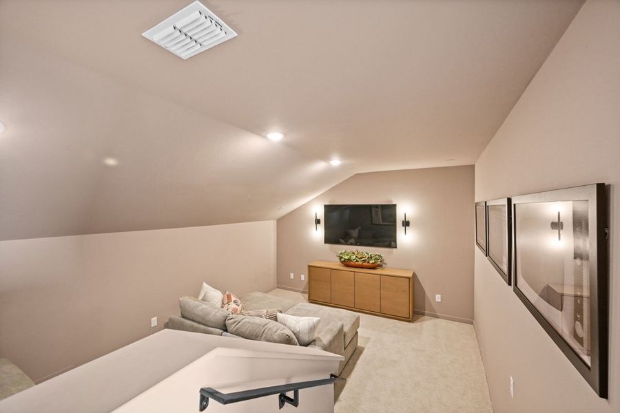 Furnished interior view inside a new home in Jubilee 45' 70', Hockley (Image 45).