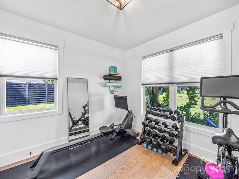 Image 37 of a home in .