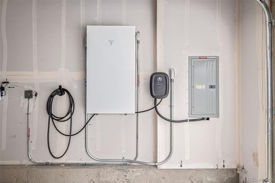 Close-up of interior finishes inside a home in , Broomfield (Image 18).