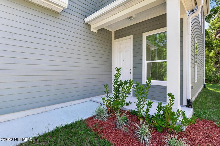 Exterior details and patio area of a home in , Jacksonville (Image 35).