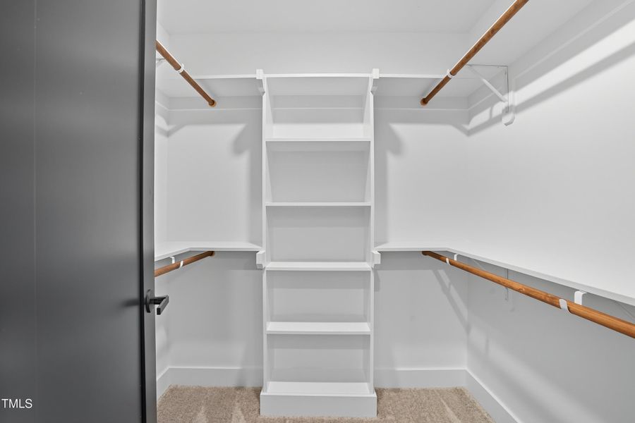 304 King Charles Unit 2-89 304 King Charles Unit 2-89