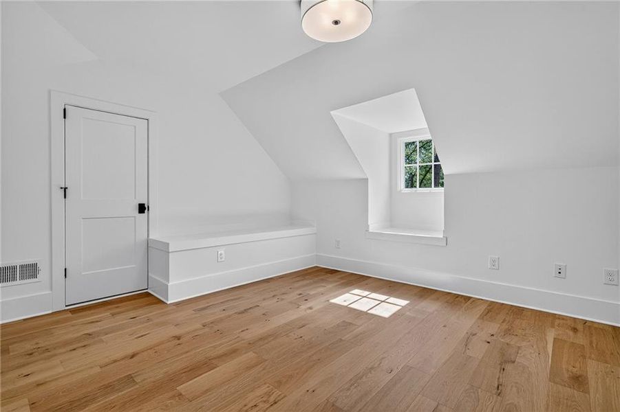 Spacious, unfurnished interior of a new home in , Atlanta (Image 50).