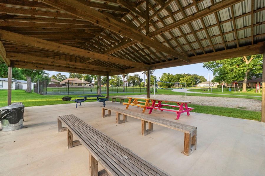 Community amenities in , Livingston (Image 34). Community amenities in , Livingston (Image 34).