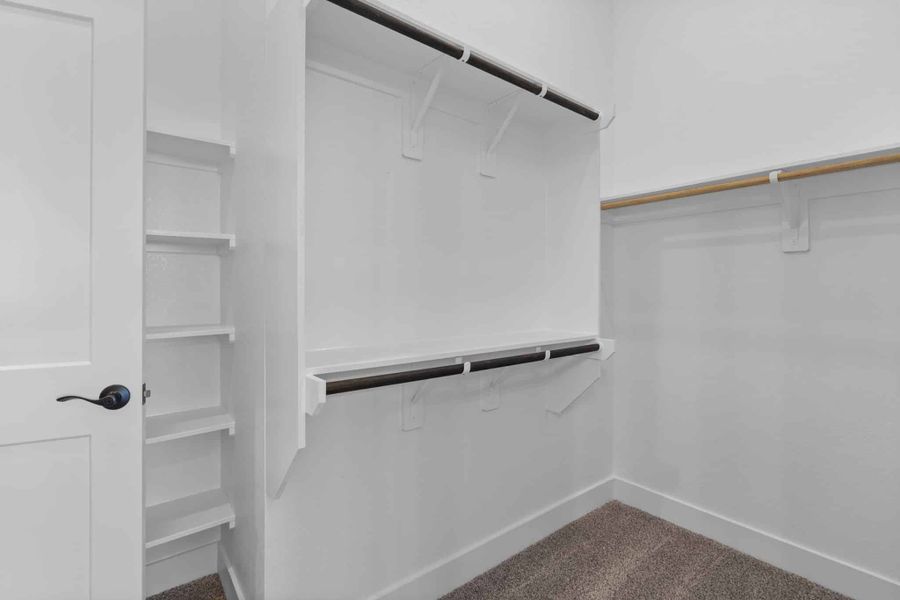 Image 43 of a home in Mulberry Farms.