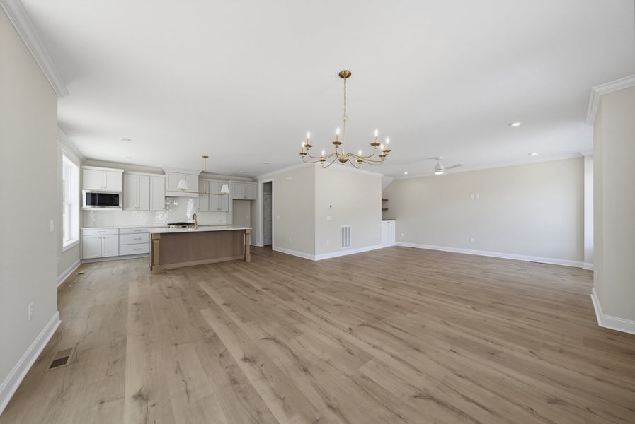 Spacious, unfurnished interior of a new home in Raleigh Proper, Raleigh (Image 5).