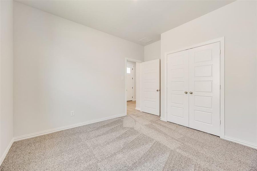 Spacious, unfurnished interior of a new home in Spiritas Ranch, Little Elm (Image 29). Spacious, unfurnished interior of a new home in Spiritas Ranch, Little Elm (Image 29).