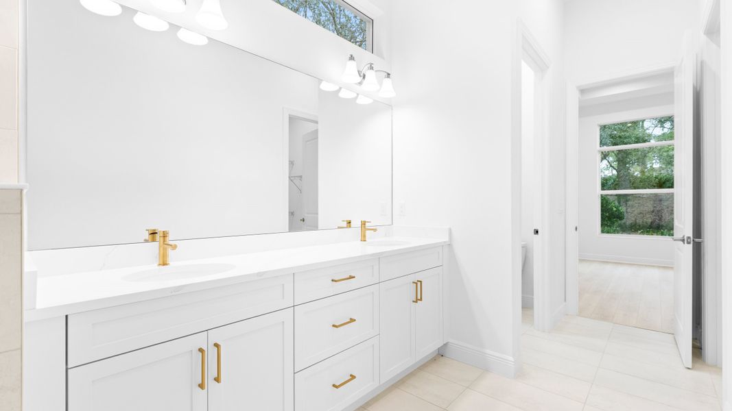 Owner's Bath Owner's Bath