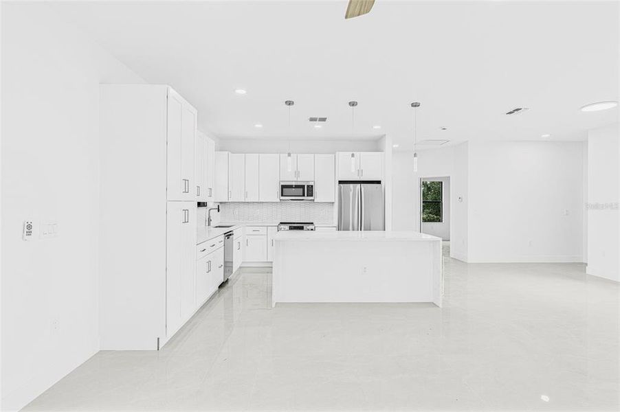 Spacious, unfurnished interior of a new home in , Lehigh Acres (Image 17). Spacious, unfurnished interior of a new home in , Lehigh Acres (Image 17).