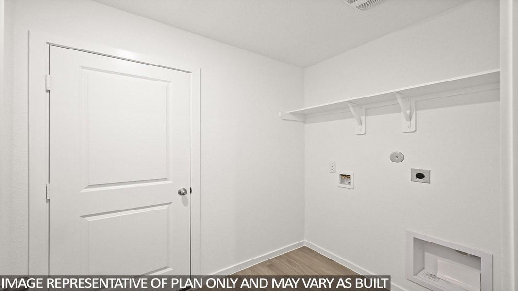 Spacious, unfurnished interior of a new home in , Crosby (Image 16).