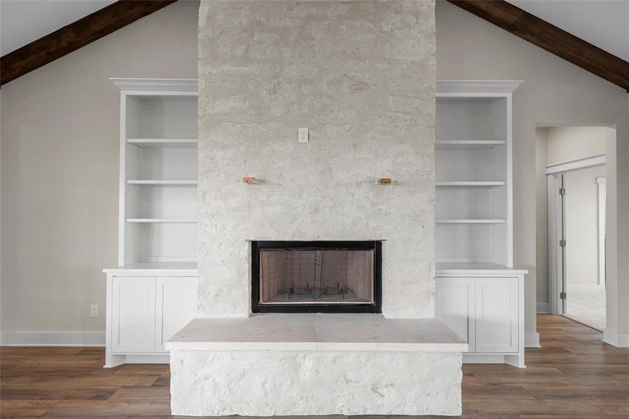 Furnished interior view inside a new home in , Waco (Image 9).