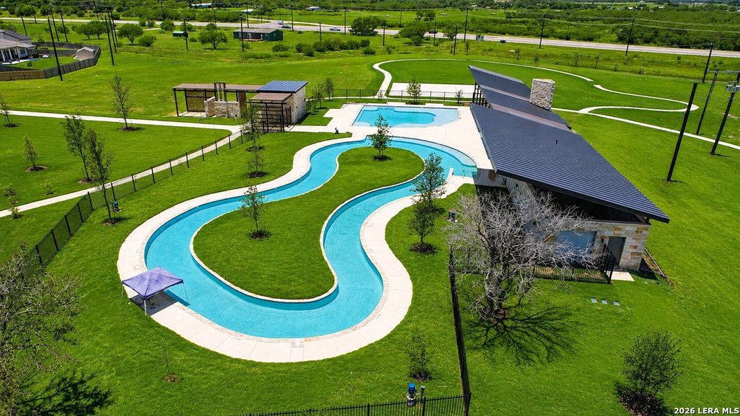 Community amenities in Hickory Ridge, Elmendorf (Image 36).