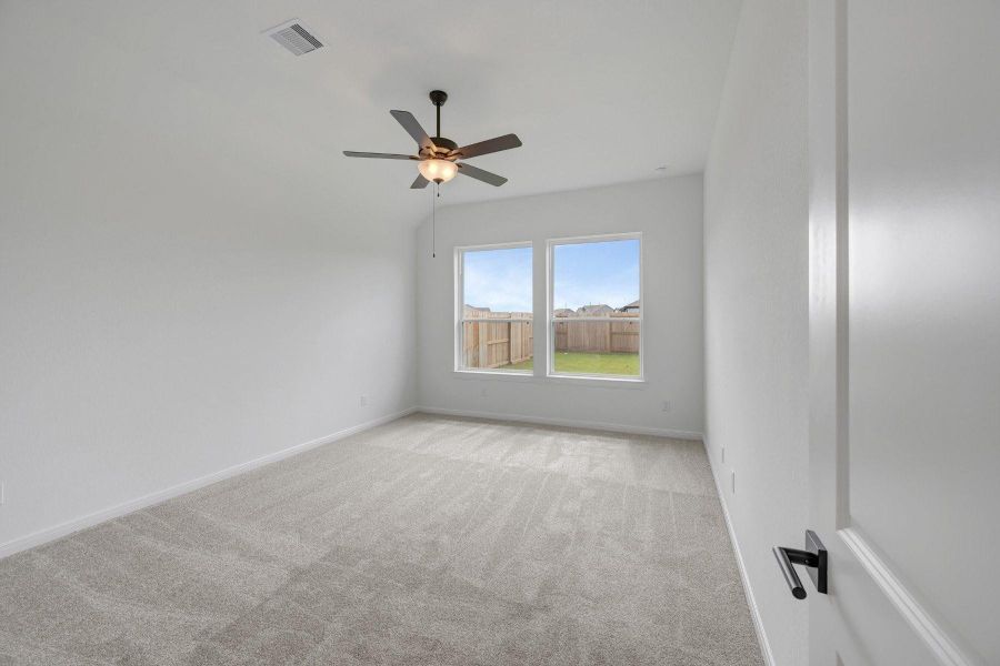 Spacious, unfurnished interior of a new home in Jordan Ranch - Terrace Collection, Fulshear (Image 20).
